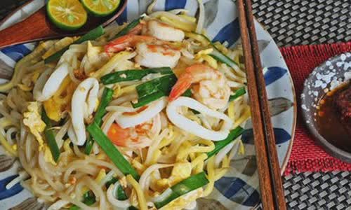 Cách Làm Mì Vắt Xào Hải Sản Thơm Ngon Hấp Dẫn