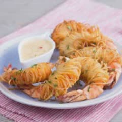 Cách Làm Mì Ý Cuộn Tôm Chiên Thơm Ngon Hấp Dẫn