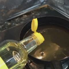 Cách làm Phở Chiên Phồng cùng cải bó xôi thơm ngon, tại nhà