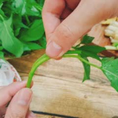 Cách làm Phở Xào Rau Lang kèm sò lông ngon, hấp dẫn tại nhà