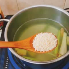Cách làm Phở Xào Rau Lang kèm sò lông ngon, hấp dẫn tại nhà