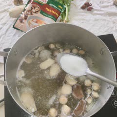 Cách Nấu Bánh Canh Nấm Đơn Giản Mà Ngon Lành