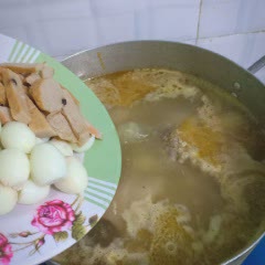 Cách Làm Bánh Canh Xương Chả | Thơm Ngon Đơn Giản