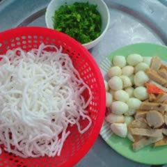 Cách Làm Bánh Canh Xương Chả | Thơm Ngon Đơn Giản