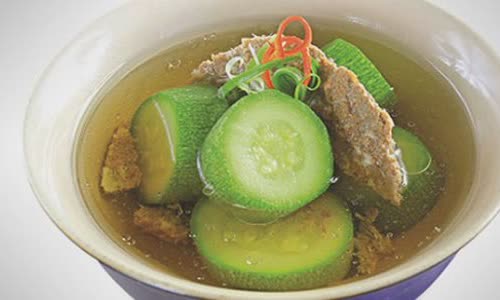 Cách làm Bí Ngòi Nấu Cua Đồng thơm ngon giải nhiệt