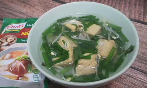Cách Nấu Canh Đậu Hũ Giá Hẹ | Ăn Chay, Thanh Mát