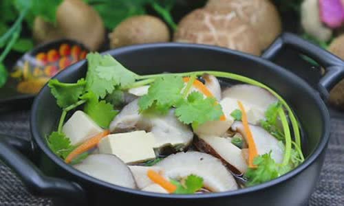 Cách làm canh đậu hũ nấm hương