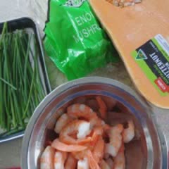 Cách làm canh bí đỏ nấm kim châm