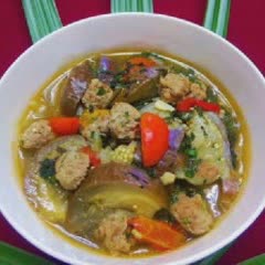Cách làm canh cà tím nấu thịt viên