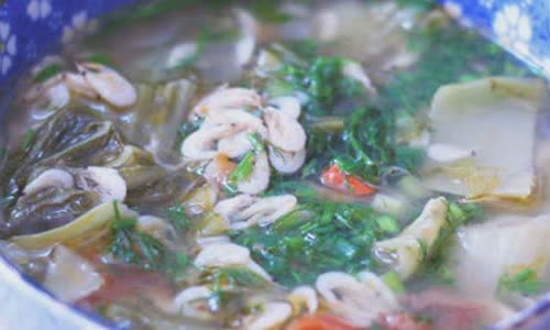 Cách Làm Canh Cải Chua Nấu Tép Giải Ngấy Bữa Cơm