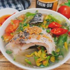 Cách làm Canh Chua Cá Chép bông điên điển ngon miệng