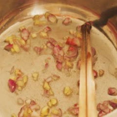 Cách làm Canh Chua Cá Trèn dễ làm đậm đà hương vị miền Tây 