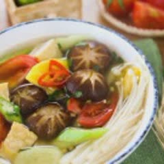 Cách nấu Canh chua nấm chay thanh nhẹ
