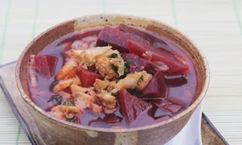 Cách làm Canh Củ Dền thịt băm thơm ngon, dinh dưỡng cho bé