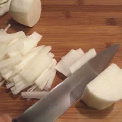 Cách làm canh gà củ cải