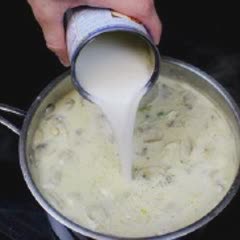 Cách Làm Canh Gà Kiểu Thái Độc Đáo Thơm Ngon Ở Nhà