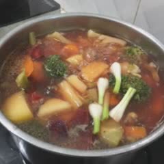 Cách Làm Canh Gà Nấu Rau Củ