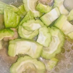 Cách Nấu Canh Khổ Qua Thịt Gà