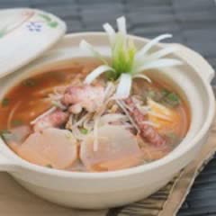 Cách làm Canh Kim Chi Bạch Tuộc thơm ngon và lạ miệng