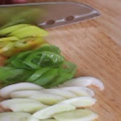 Cách Nấu Canh Kim Chi Thịt Ba Chỉ Đậm Vị Hàn Quốc