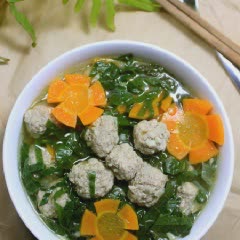 Cách làm canh lá lốt thịt viên