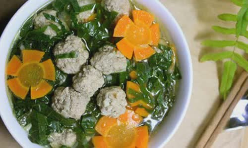 Cách làm canh lá lốt thịt viên
