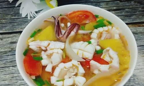 Cách làm canh mực nấu chua