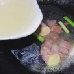 Cách làm Canh Nghêu Đậu Hũ thanh đạm, đơn giản cho bữa cơm