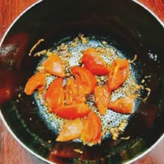 Cách làm canh nghêu chua nóng hổi