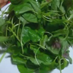 Cách làm canh rau dền khoai sọ