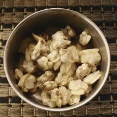 Cách làm canh rong biển nấu nghêu