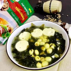 Cách Làm Canh Rong Biển Tàu Hũ Hạt Sen Đậm Đà