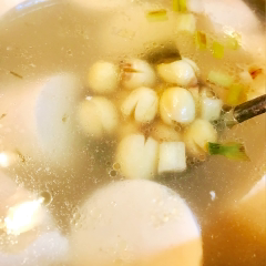 Cách Làm Canh Rong Biển Tàu Hũ Hạt Sen Đậm Đà