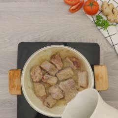 Cách Nấu Canh Sườn Cải Chua Ngon Đậm Đà Cho Cả Nhà