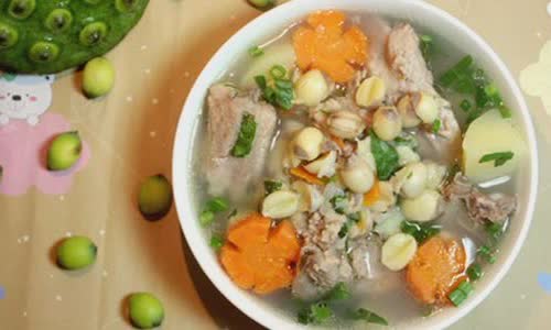 Cách Nấu Canh Sườn Hầm Hạt Sen Bồ Dưỡng Đơn Giản