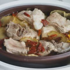 Cách nấu Canh Sườn Hầm Ngô thơm ngon, đậm đà cho gia đình