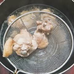 Cách làm canh thịt gà nấm hương