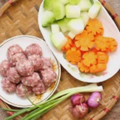 Cách Làm Canh Thịt Viên Ngọt Mát Cùng Bữa Cơm
