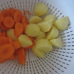 Cách làm Canh Thịt Viên Rau Củ ngọt mát, giải nhiệt cơ thể