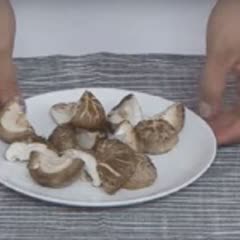 Cách làm canh tôm chua cay kiểu Thái