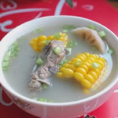 Cách làm sườn nấu ngô củ sen