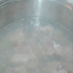 Cách làm sườn nấu ngô củ sen