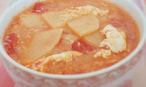 Cách làm Súp trứng cà chua và khoai tây