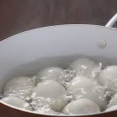 Cách nấu Trứng Vịt Lộn Um Ngải Cứu tăng cân cho người gầy
