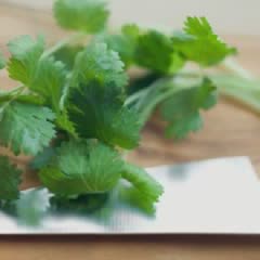 Cách làm đậu hũ xào mộc nhĩ