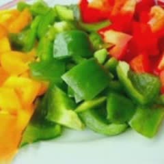 Cách làm Đậu Hũ Xào Nấm Mèo Ớt Chuông đơn giản cho bữa cơm