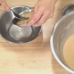 Cách làm bánh xèo Khanom Bueang