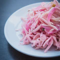 Cách làm Bắp cải ngâm hành tây