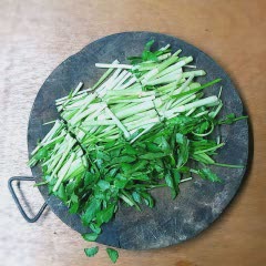 Cách Làm Bò Lát Chay Xào Cần Đơn Giản, Đậm Đà