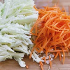 Cách làm cà rốt chiên bắp cải